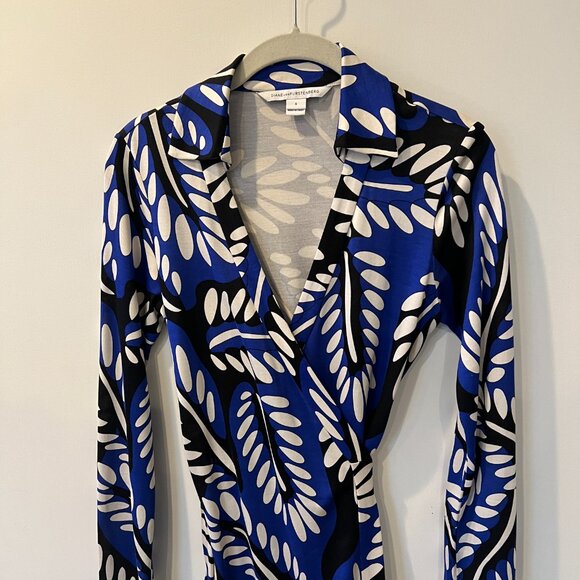 Like New Condition - Blue Leaf Wrap Dress - Picture 2 of 6